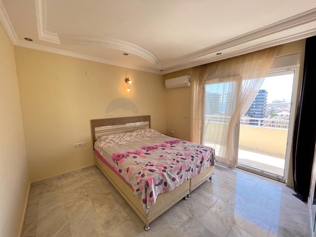 اطلالة بحر مباشرة -دوبلكس 4 غرف وصالة -في مهموتلار / الانيا 