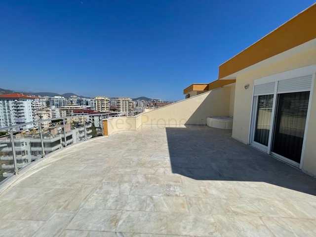 اطلالة بحر مباشرة -دوبلكس 4 غرف وصالة -في مهموتلار / الانيا 