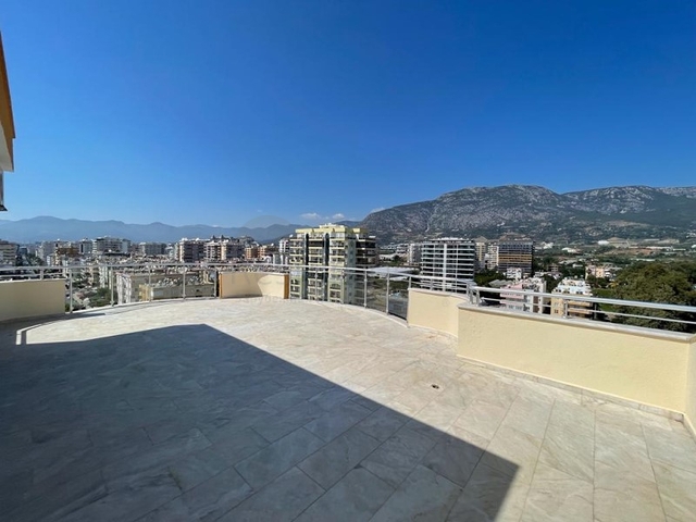 اطلالة بحر مباشرة -دوبلكس 4 غرف وصالة -في مهموتلار / الانيا 