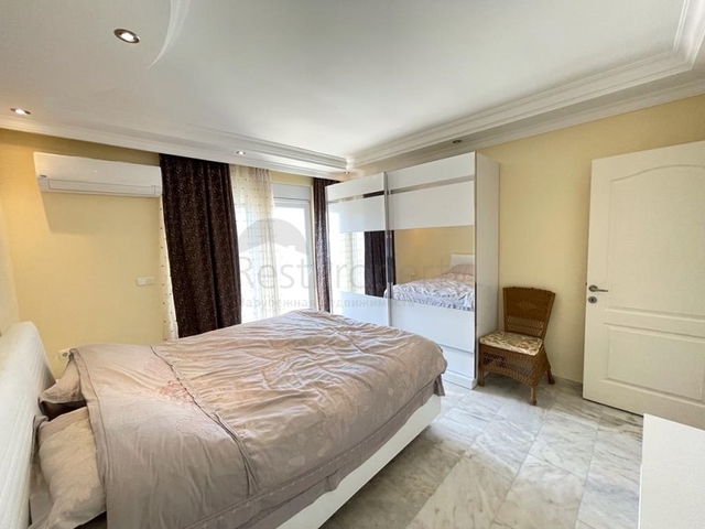 اطلالة بحر مباشرة -دوبلكس 4 غرف وصالة -في مهموتلار / الانيا 