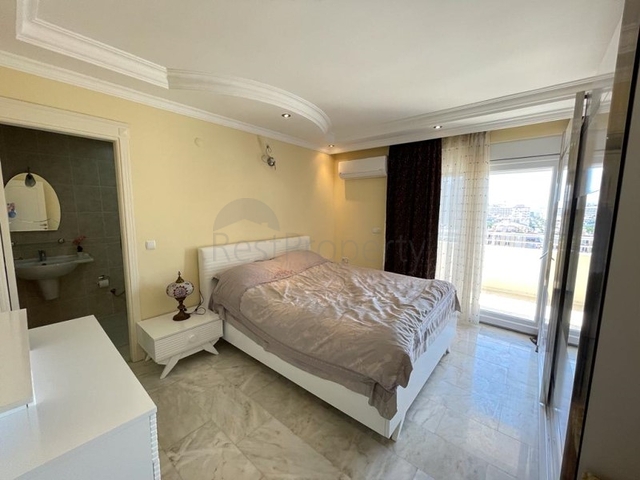 اطلالة بحر مباشرة -دوبلكس 4 غرف وصالة -في مهموتلار / الانيا 