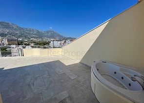 اطلالة بحر مباشرة -دوبلكس 4 غرف وصالة -في مهموتلار / الانيا 