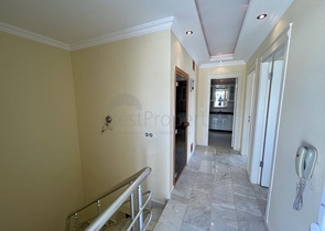 اطلالة بحر مباشرة -دوبلكس 4 غرف وصالة -في مهموتلار / الانيا 