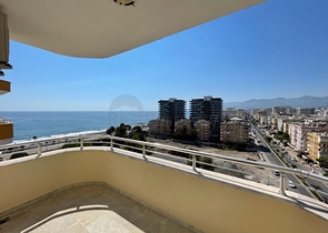 اطلالة بحر مباشرة -دوبلكس 4 غرف وصالة -في مهموتلار / الانيا 