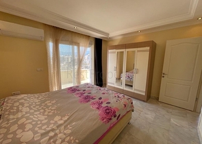 اطلالة بحر مباشرة -دوبلكس 4 غرف وصالة -في مهموتلار / الانيا 