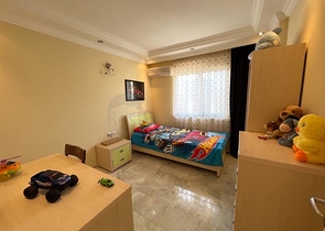 اطلالة بحر مباشرة -دوبلكس 4 غرف وصالة -في مهموتلار / الانيا 