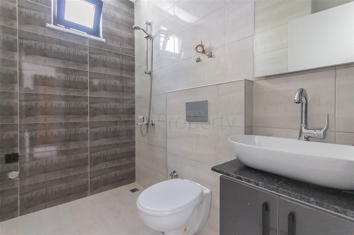 شقة غرفة وصالة -مفروشة -في مهموتلار / الانيا 