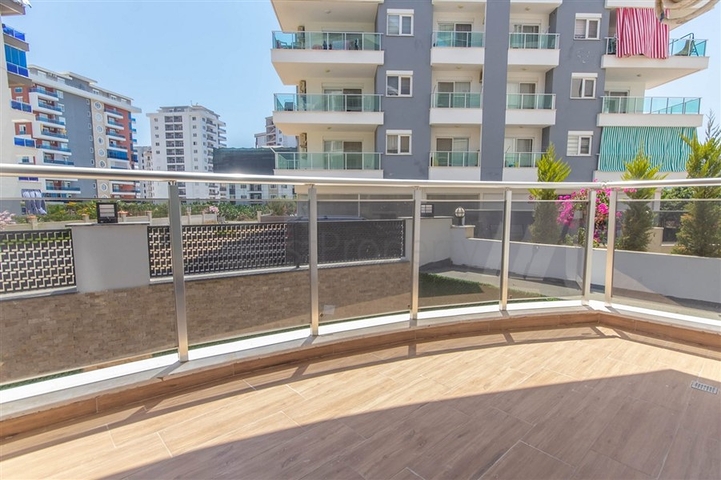 شقة غرفة وصالة -مفروشة -في مهموتلار / الانيا 