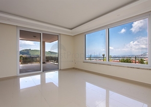 فيلا مستقلة -اطلالة بحر - مسبح خاص - في كارجي جاك / الانيا 