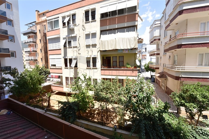 قريبة  من شاطئ كليوباترا - شقة 2 غرفة وصالة -في مركز الانيا 