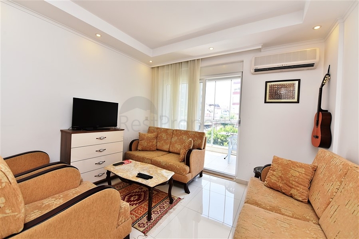 قريبة  من شاطئ كليوباترا - شقة 2 غرفة وصالة -في مركز الانيا 