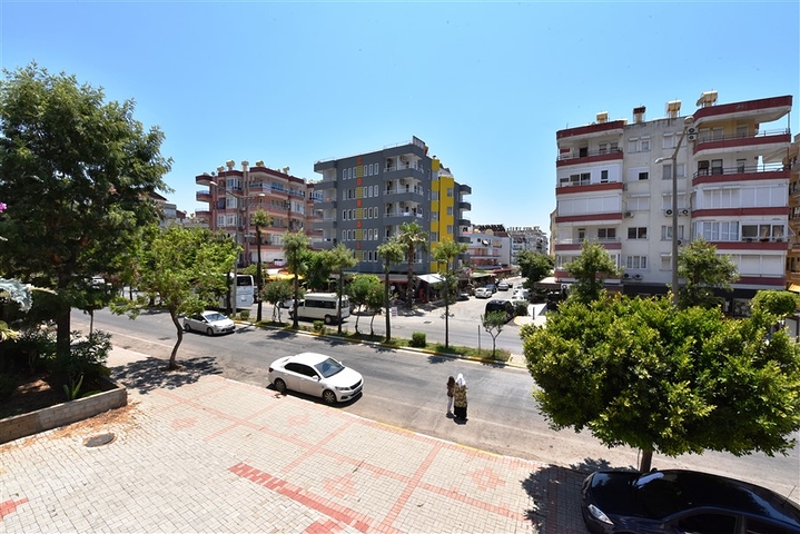 قريبة  من شاطئ كليوباترا - شقة 2 غرفة وصالة -في مركز الانيا 