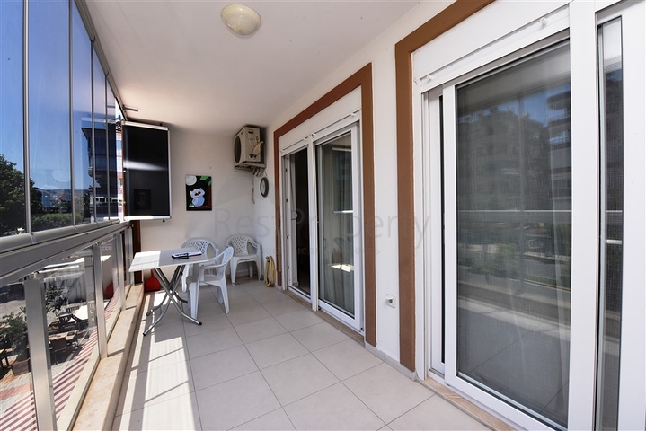 قريبة  من شاطئ كليوباترا - شقة 2 غرفة وصالة -في مركز الانيا 