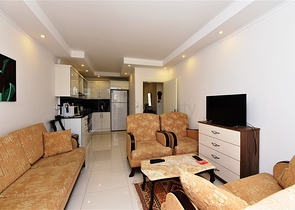 قريبة  من شاطئ كليوباترا - شقة 2 غرفة وصالة -في مركز الانيا 