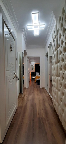 قريبة من البحر والخدمات -شقة مفروشة من تصميم 1+1 - في مهموتلار / الانيا 