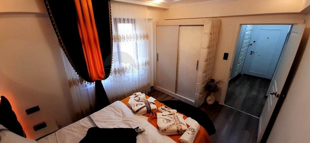 قريبة من البحر والخدمات -شقة مفروشة من تصميم 1+1 - في مهموتلار / الانيا 