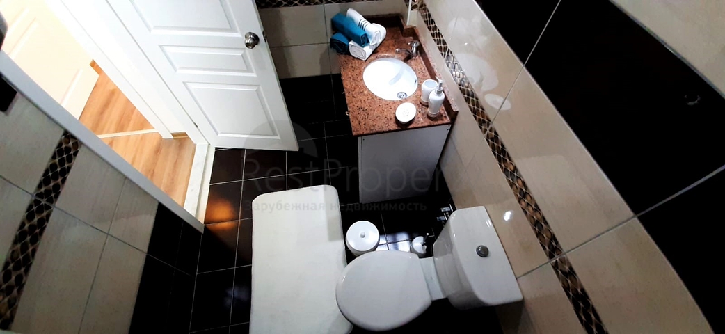 قريبة من البحر والخدمات -شقة مفروشة من تصميم 1+1 - في مهموتلار / الانيا 