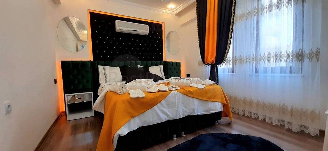 قريبة من البحر والخدمات -شقة مفروشة من تصميم 1+1 - في مهموتلار / الانيا 