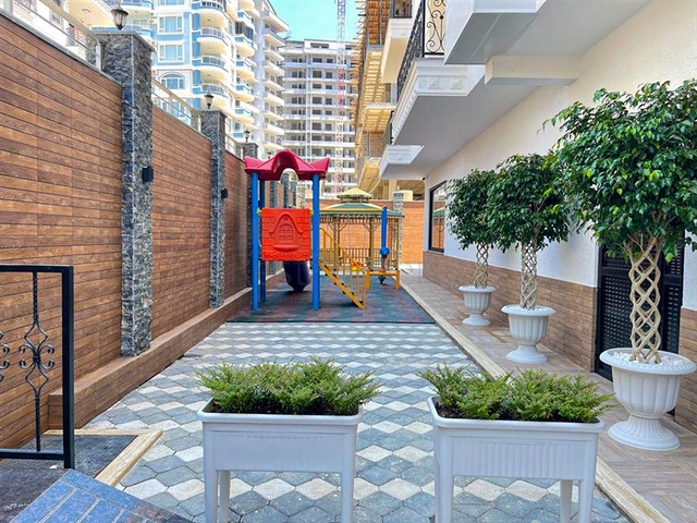 شقة غرفة وصالة  مفروشة بأناقة -ضمن مجمع سكني -في مهموتلار / الانيا 