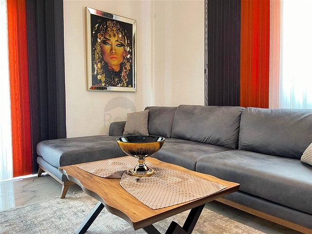 شقة غرفة وصالة  مفروشة بأناقة -ضمن مجمع سكني -في مهموتلار / الانيا 