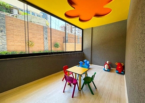 شقة غرفة وصالة  مفروشة بأناقة -ضمن مجمع سكني -في مهموتلار / الانيا 