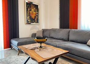 شقة غرفة وصالة  مفروشة بأناقة -ضمن مجمع سكني -في مهموتلار / الانيا 