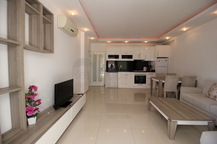 موقع مميز - شقة 1+1 - في مركز مدينة الانيا  