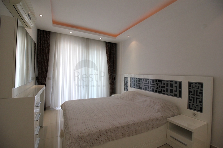 موقع مميز - شقة 1+1 - في مركز مدينة الانيا  