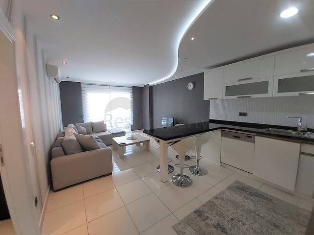 موقع مميز - شقة غرفة وصالة مفروشة -في مركز الانيا 