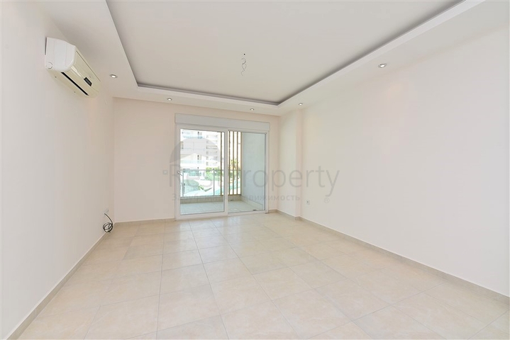 مجمع بخدمات 5 نجوم - غرفة وصالة - في افسلار / الانيا 