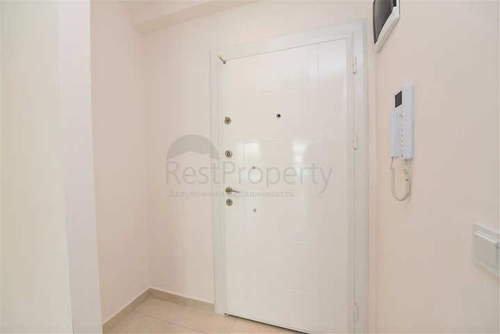 مجمع بخدمات 5 نجوم - غرفة وصالة - في افسلار / الانيا 