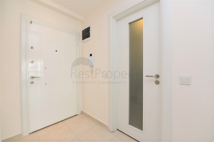 مجمع بخدمات 5 نجوم - غرفة وصالة - في افسلار / الانيا 