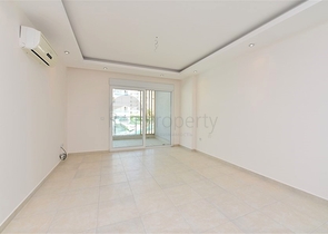 مجمع بخدمات 5 نجوم - غرفة وصالة - في افسلار / الانيا 