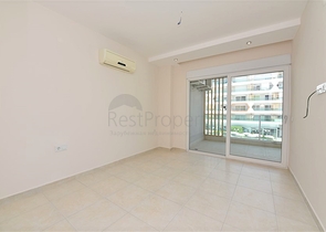 مجمع بخدمات 5 نجوم - غرفة وصالة - في افسلار / الانيا 