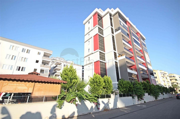 قريب من البحر والخدمات - شقة 2 غرفة وصالة - انيقة -في مهموتلار / الانيا 