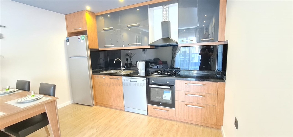 قريب من البحر والخدمات - شقة 2 غرفة وصالة - انيقة -في مهموتلار / الانيا 