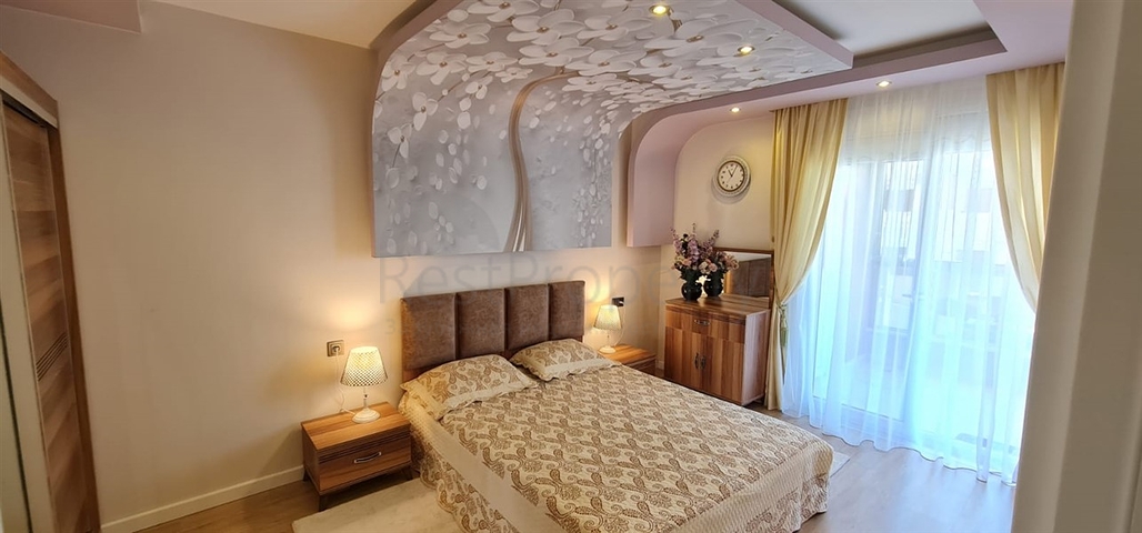 قريب من البحر والخدمات - شقة 2 غرفة وصالة - انيقة -في مهموتلار / الانيا 