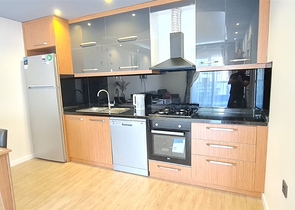 قريب من البحر والخدمات - شقة 2 غرفة وصالة - انيقة -في مهموتلار / الانيا 