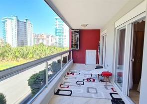 قريب من البحر والخدمات - شقة 2 غرفة وصالة - انيقة -في مهموتلار / الانيا 