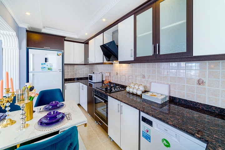 اطلالة بحر - شقة انيقة - تصميم 1+2 - في مهموتلار / الانيا 