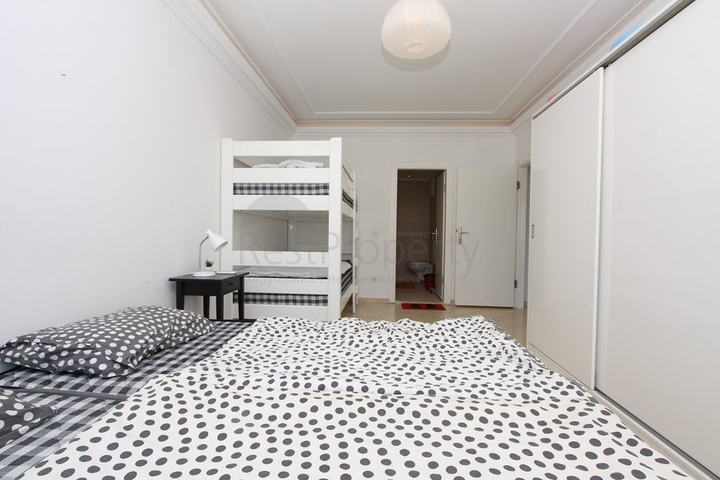 موقع ممتاز - بجانب مول الانيوم -شقة 2 غرفة وصالة  -في جيكجلي / الانيا 