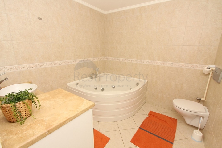 موقع ممتاز - بجانب مول الانيوم -شقة 2 غرفة وصالة  -في جيكجلي / الانيا 