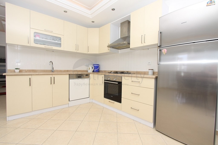 موقع ممتاز - بجانب مول الانيوم -شقة 2 غرفة وصالة  -في جيكجلي / الانيا 