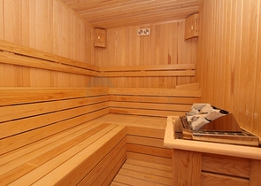 موقع ممتاز - بجانب مول الانيوم -شقة 2 غرفة وصالة  -في جيكجلي / الانيا 