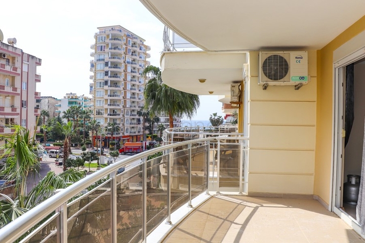 فرصة لا تفوت ! شقة باطلالة بحر - تصميم 1+2 - في مهموتلار / الانيا 