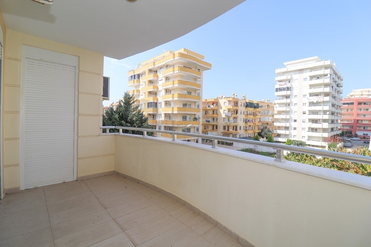 فرصة لا تفوت ! شقة باطلالة بحر - تصميم 1+2 - في مهموتلار / الانيا 