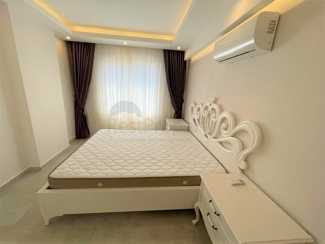 شقة غرفة وصالة -ضمن مجمع سكني - قريب من البحر والخدمات -في مهموتلار / الانيا 