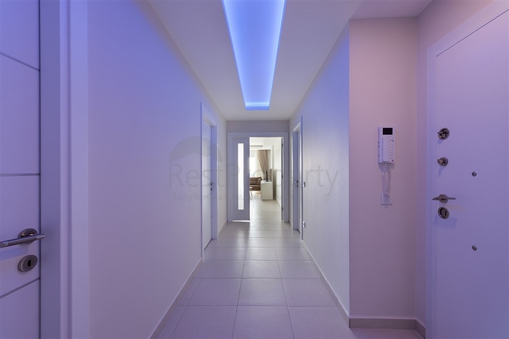 مجمع فاخر - شقة 2 غرفة وصالة -مفروشة بأناقة - في افسلار / الانيا 