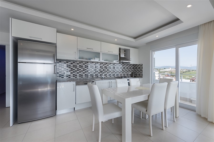 مجمع فاخر - شقة 2 غرفة وصالة -مفروشة بأناقة - في افسلار / الانيا 