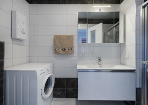 مجمع فاخر - شقة 2 غرفة وصالة -مفروشة بأناقة - في افسلار / الانيا 